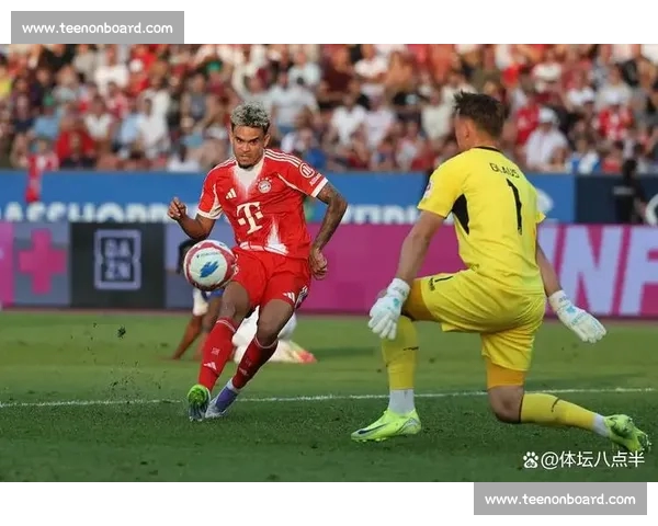 五大联赛最新动态：英超西甲德甲意甲法甲球队转会与赛季前瞻分析